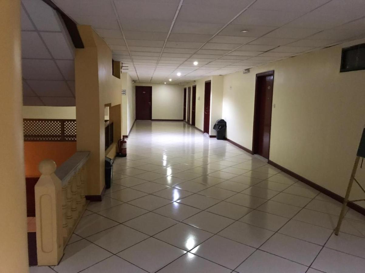 Al Aziziyah Hotel And Suites Khamis Mushait Exterior photo