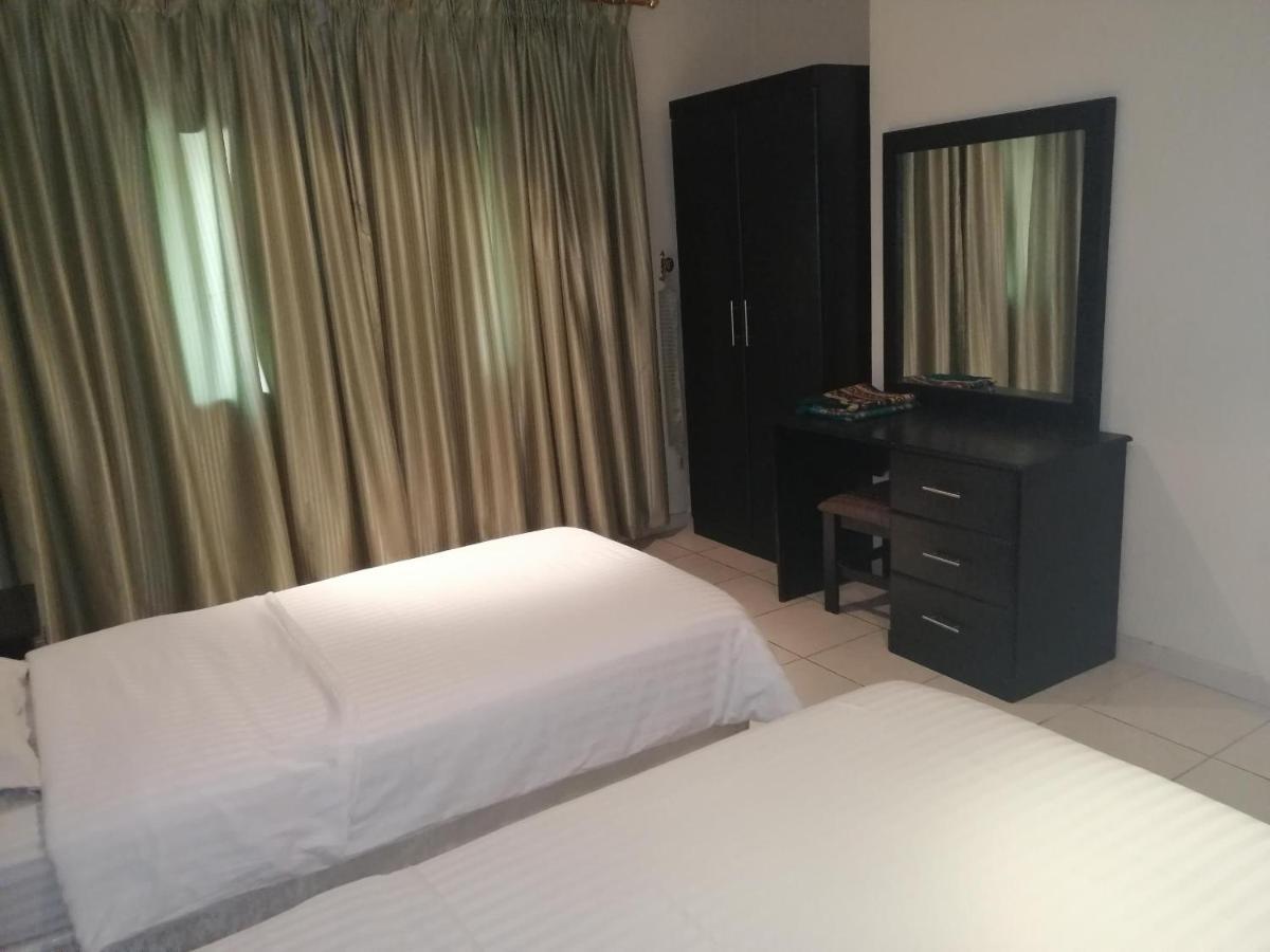 Al Aziziyah Hotel And Suites Khamis Mushait Exterior photo